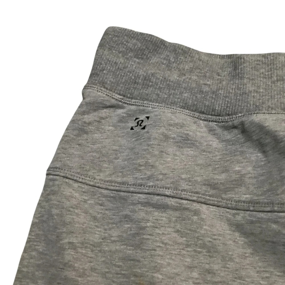 Lululemon men’s gray joggers